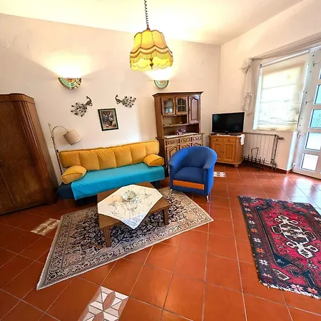 In - Nordtransdanubien 51288 Apartman *